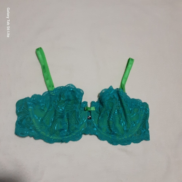 Adore Me Other - Adore Me 40D. Vibrant Green Lace Bra
